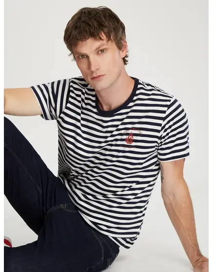 16073-001 NAVY L