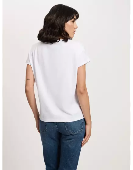 56211-008 WHITE S