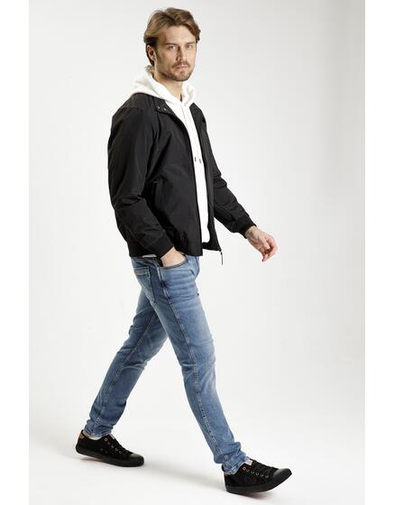 40256-020 BLACK M 