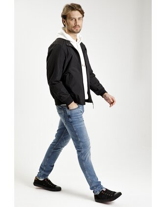 40256-020 BLACK M 
